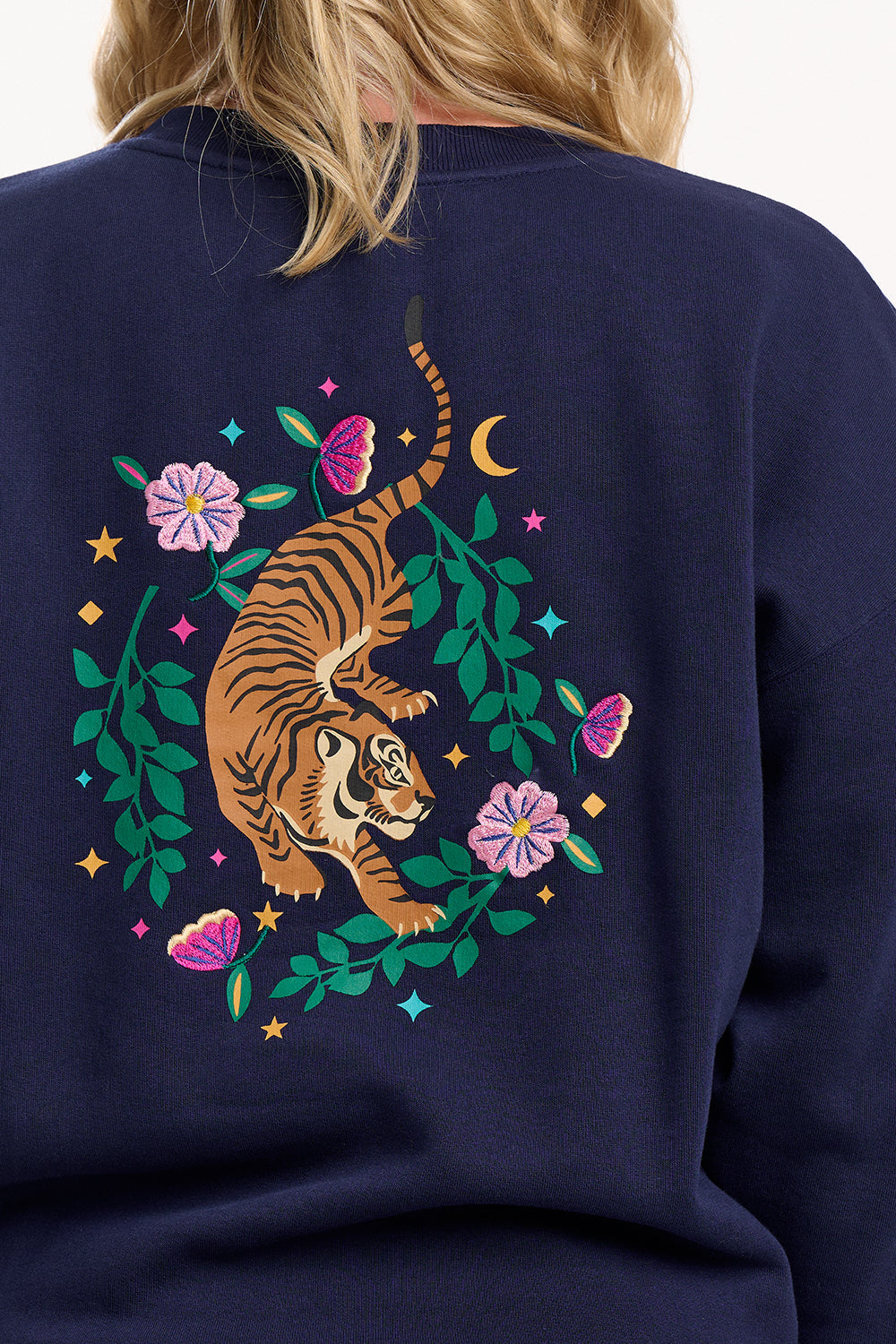 Eadie Relaxed Sweatshirt - Navy, Midnight Magic Tiger