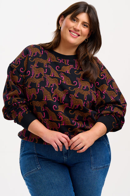 Eadie Relaxed Sweatshirt - Black, Leopard Spots