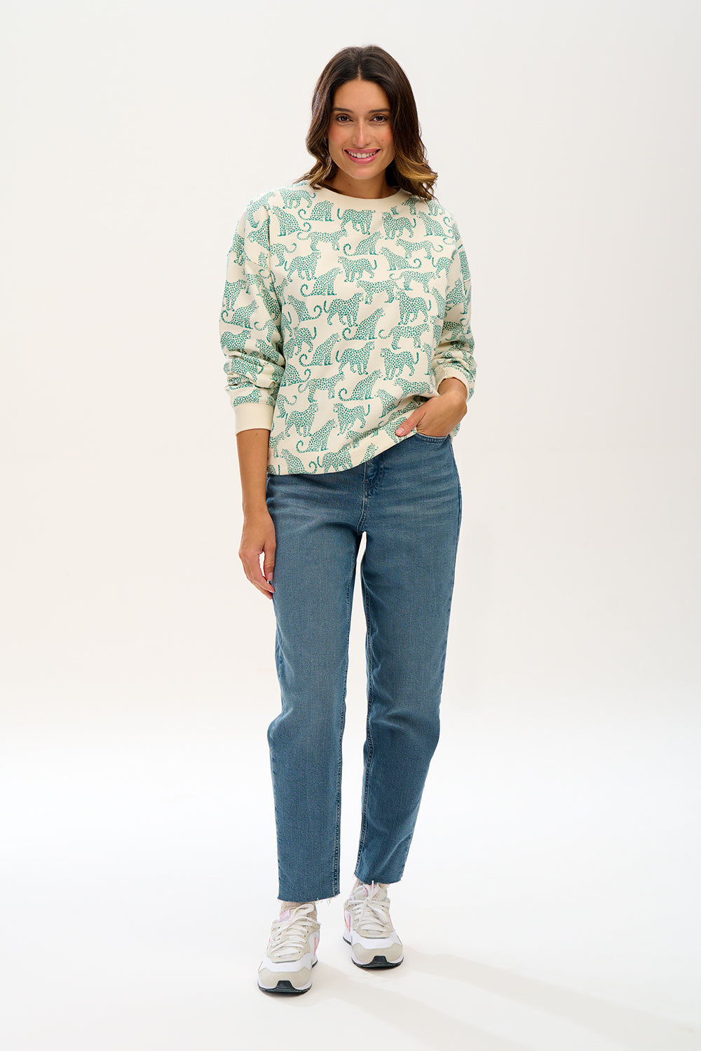 Eadie Relaxed Sweatshirt - Off-White, Green Leopards