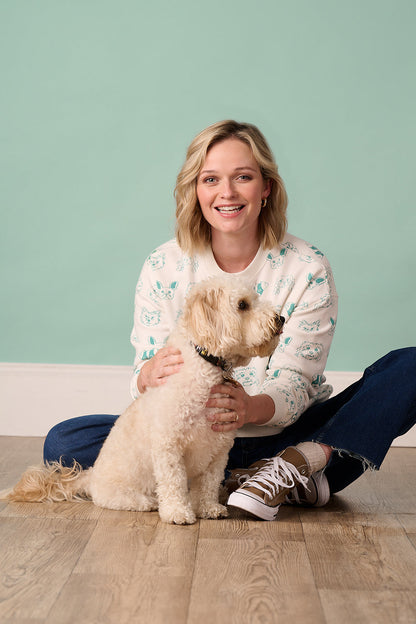 Noah Sweatshirt - Off-White/Green, Sketched Dogs